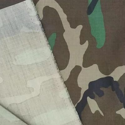 높은 찢기 강도 TC 방수 SA 위장 리프 스톱 직물 색상 강도 4등급