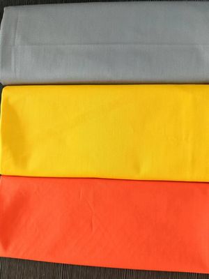 40-60GSM 63D*63D 폴리에스테르 부리 210T 타페타 천